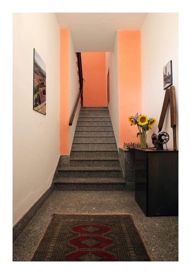 Casa Vacanze Piazza Padella سان سيفيرينو ماركي المظهر الخارجي الصورة