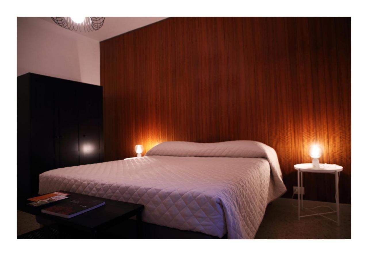 Casa Vacanze Piazza Padella سان سيفيرينو ماركي المظهر الخارجي الصورة