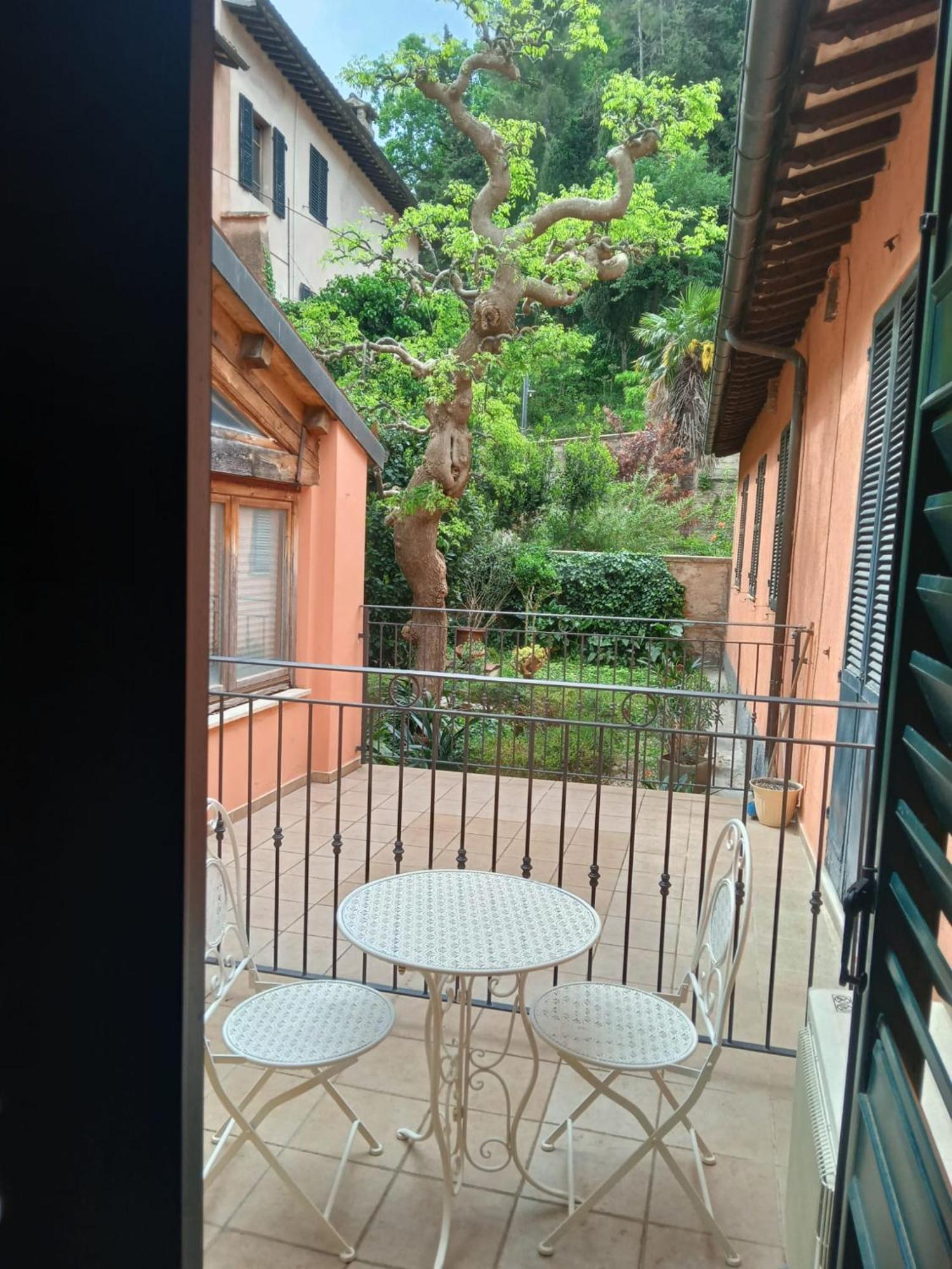 Casa Vacanze Piazza Padella سان سيفيرينو ماركي الغرفة الصورة